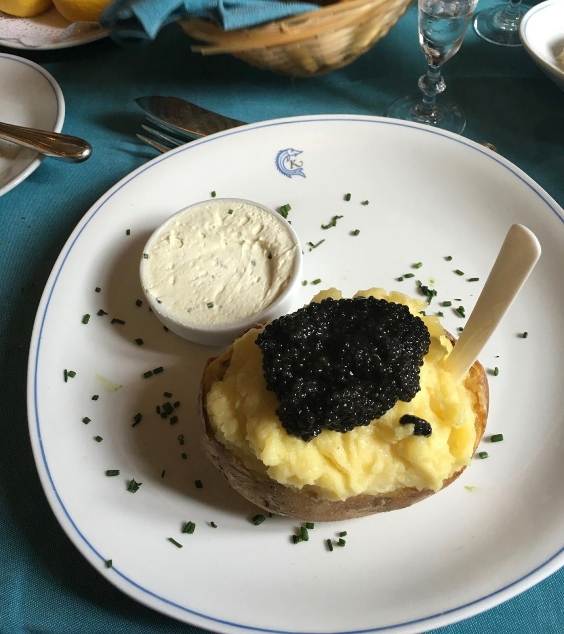 batata caviar.jpg
